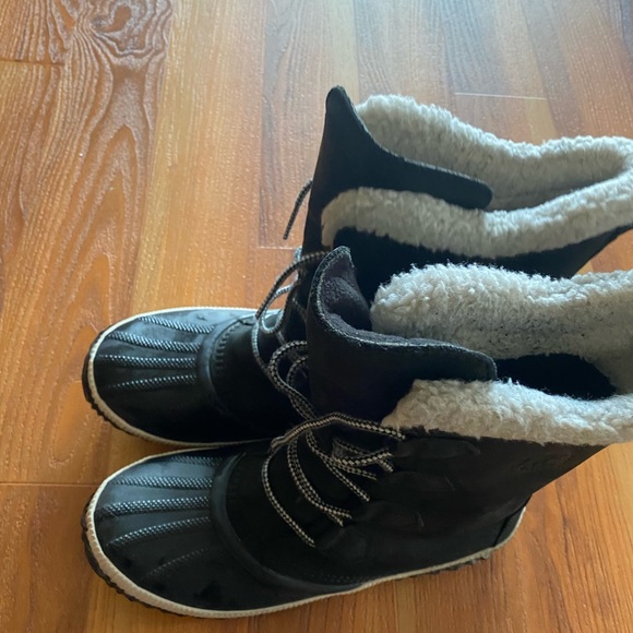 Sorel Women's Out 'N About Plus Tall Boots Size 9 SOLD - Picture 2 of 4